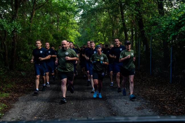 U.S. Deputy Marshal recruits run during training